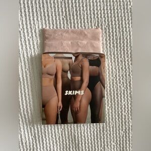 *RARE* SKIMS Pink Core Control Thong